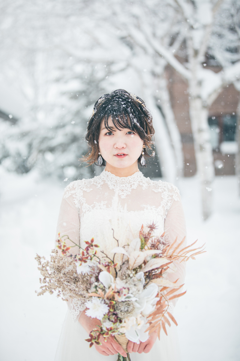 真っ白な雪に囲まれた特別なフォトプラン