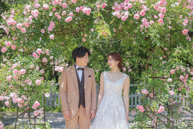 English Gardenで豪華なウエディングフォトを残しませんか?