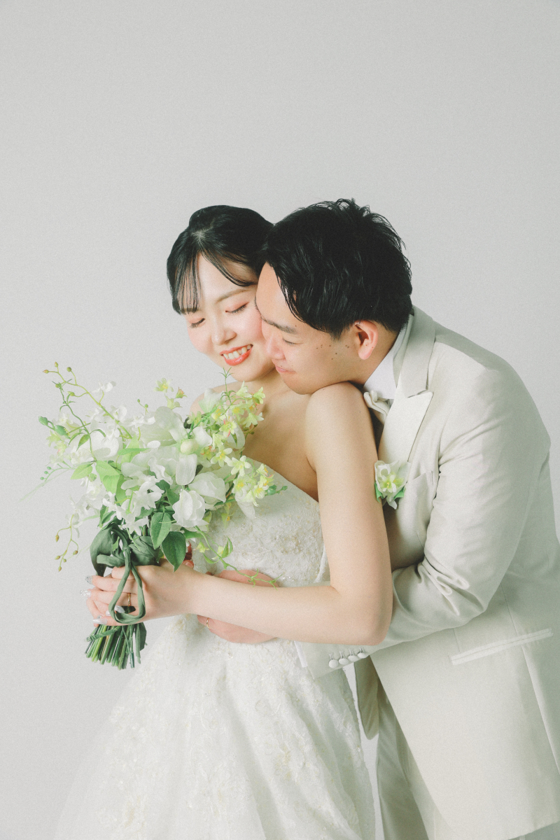 和装と洋装に自分たちらしさをも加えて楽しく撮影