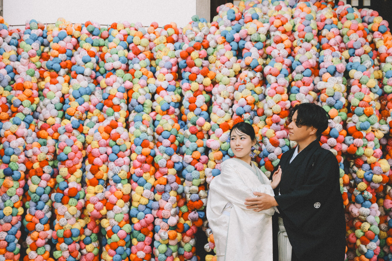 透き通る青空の下、八坂へお散歩