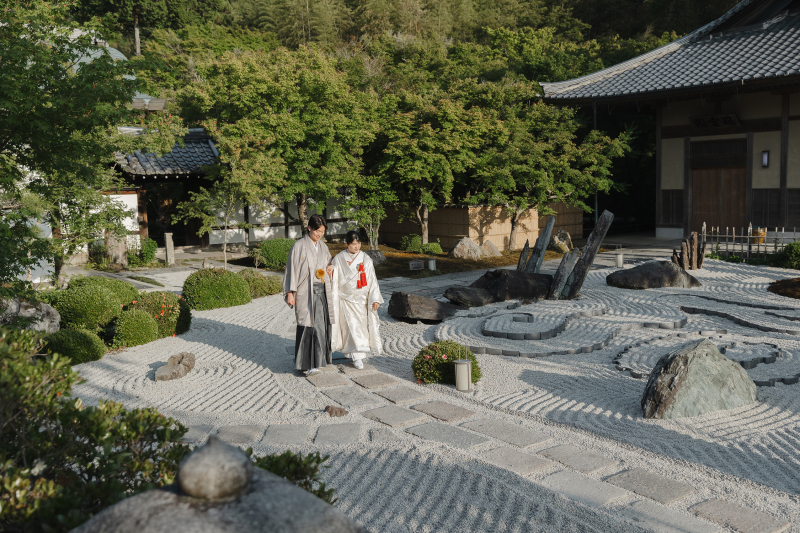 緑美しい圓光寺でのひととき