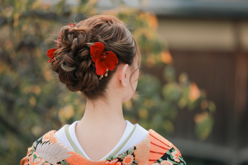 和装と洋装で雰囲気を変えたヘアチェンジ♪