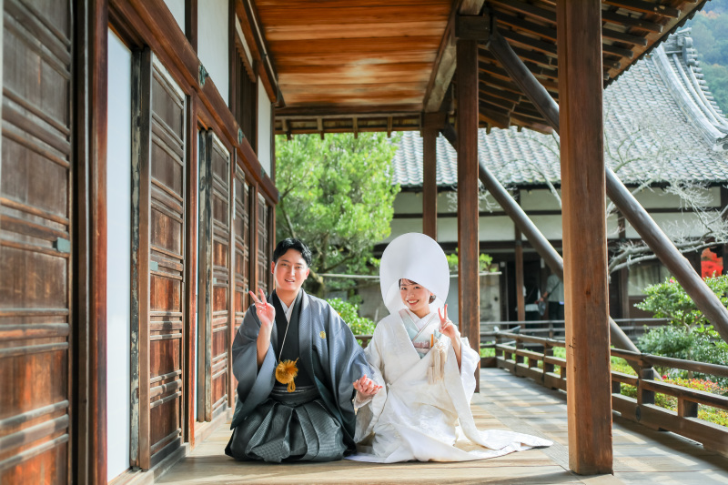 和装とお寺、歴史的な建物で前撮り撮影