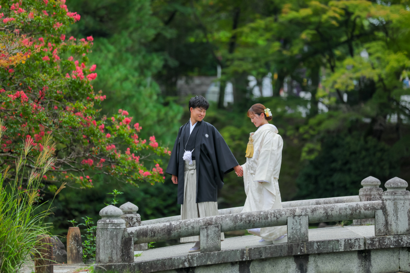 まだ新緑が綺麗な円山公園で。