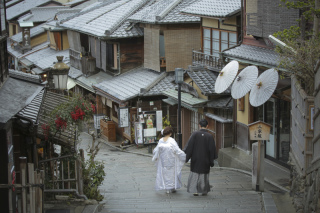 冬の八坂でロケーション撮影!