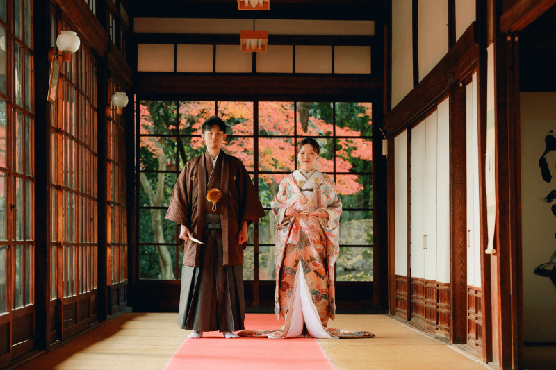 秋の立本寺で