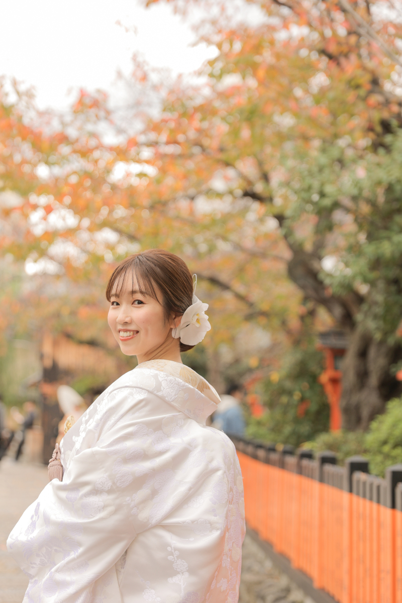 生花を使用した和装ヘアスタイル♪