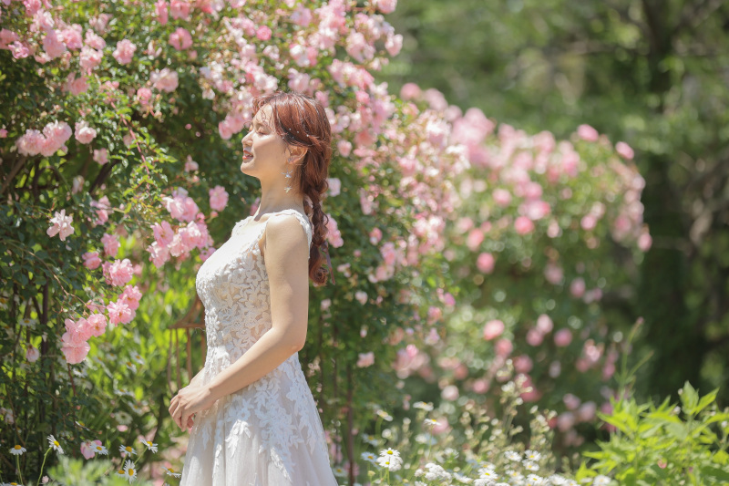 English Gardenで豪華なウエディングフォトを残しませんか?