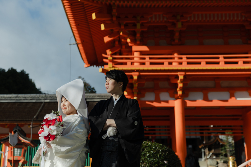 紅白を身に纏う