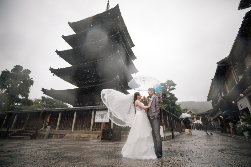 雨の日の魅力を引き出して