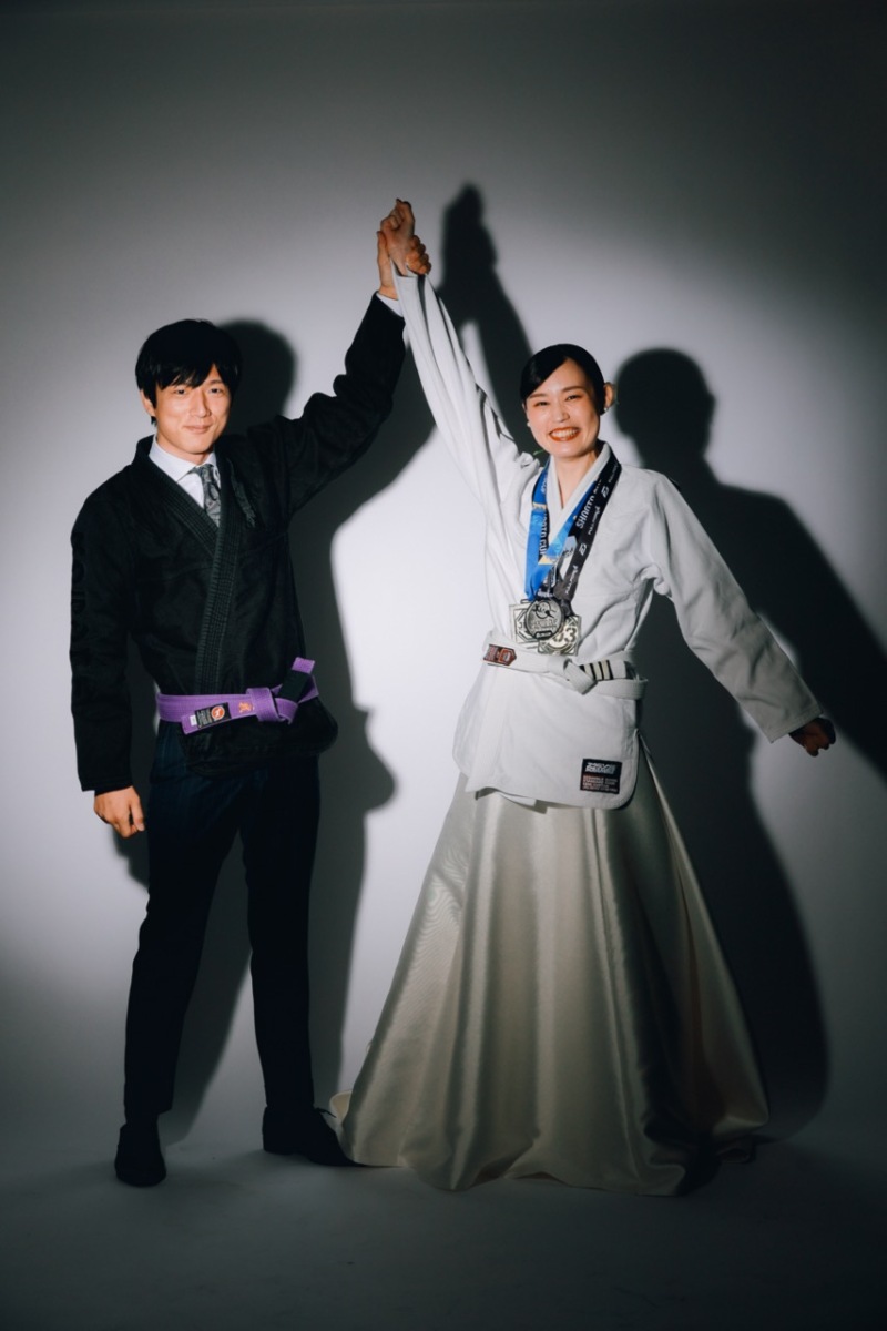 洋装スタジオPLUSで2人らしさを