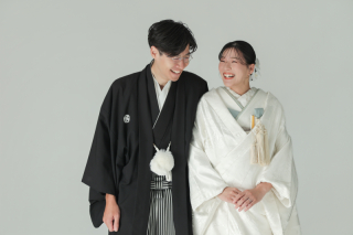 和装でスタジオ撮影