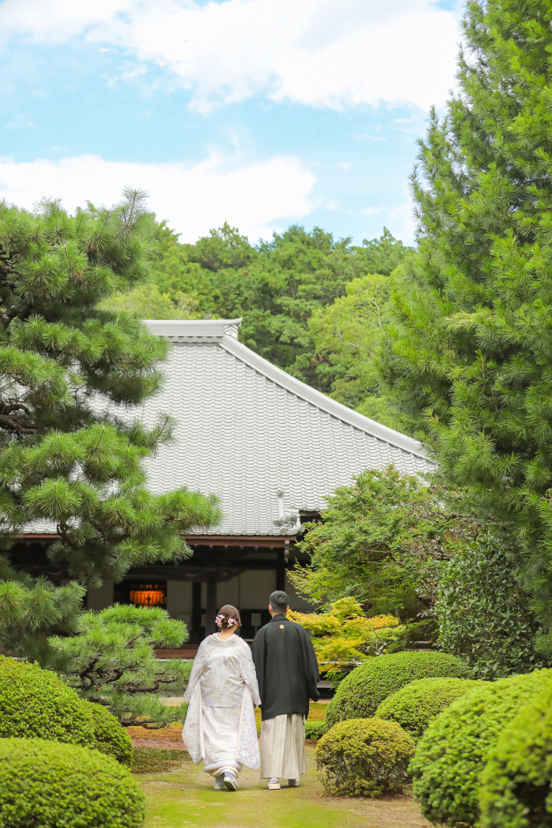 【伝統美×ロケーション】夏も秋も寺社仏閣で叶えるウェディングフォト