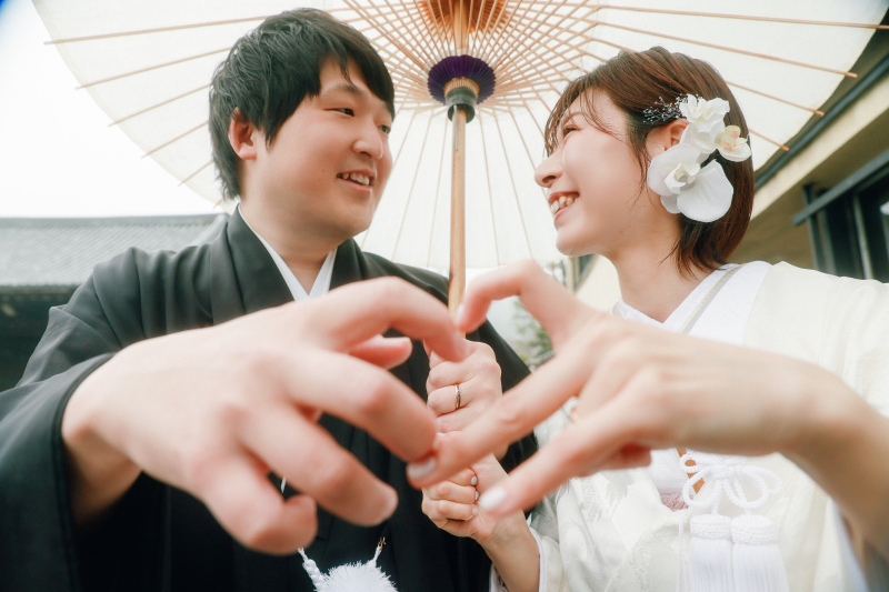 雨の日に輝くウェディングフォト