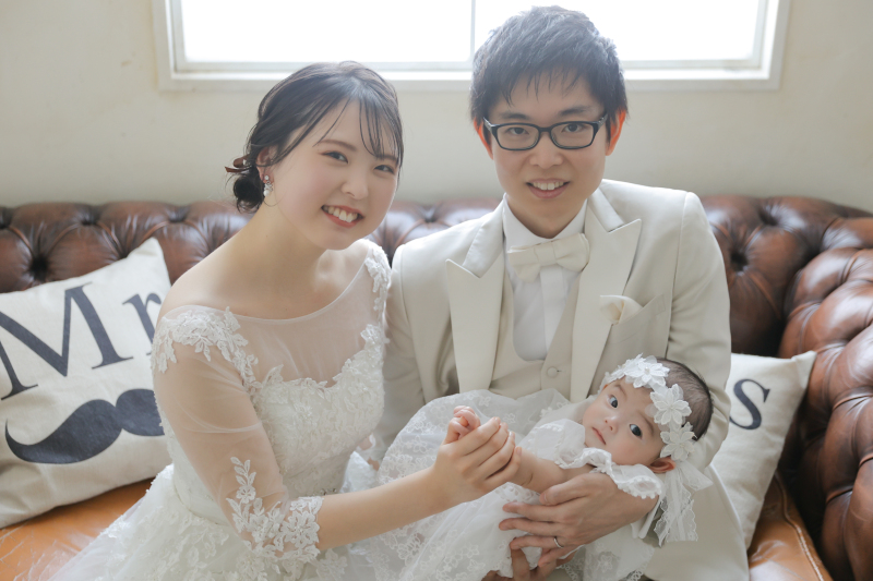お子様も一緒に!洋装ハウススタジオでウェディングフォト♪