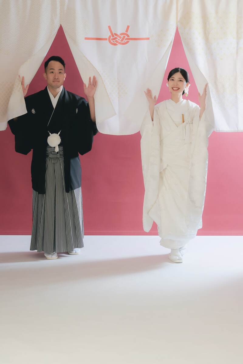 ハウスで暖簾と和装撮影