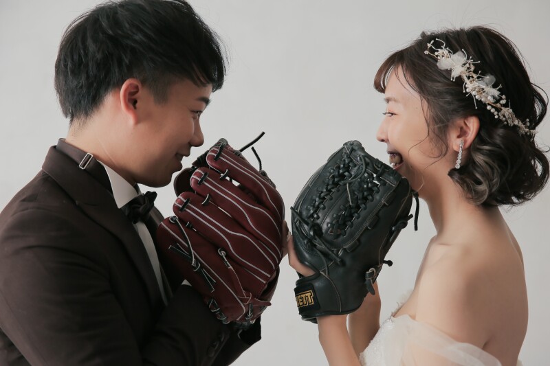 お二人らしさがあふれるスタジオ撮影