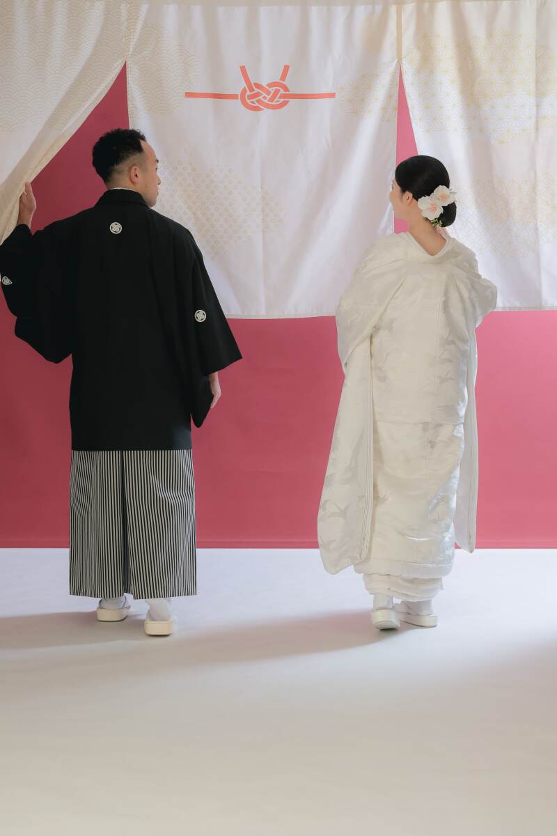 ハウスで暖簾と和装撮影
