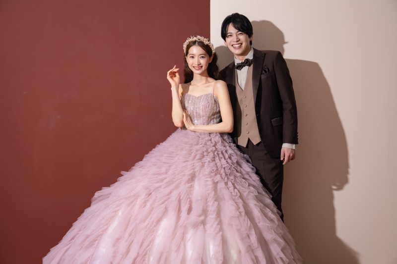 新作ドレスの紹介