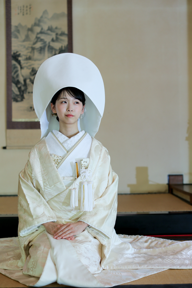 花嫁様だけのトクベツな綿帽子♡