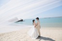 お天気も最高！ビーチでウエディングフォト♡