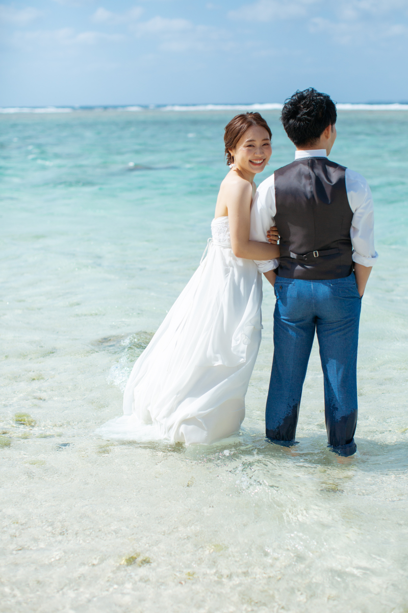 瀬底ビーチで in the sea ♡