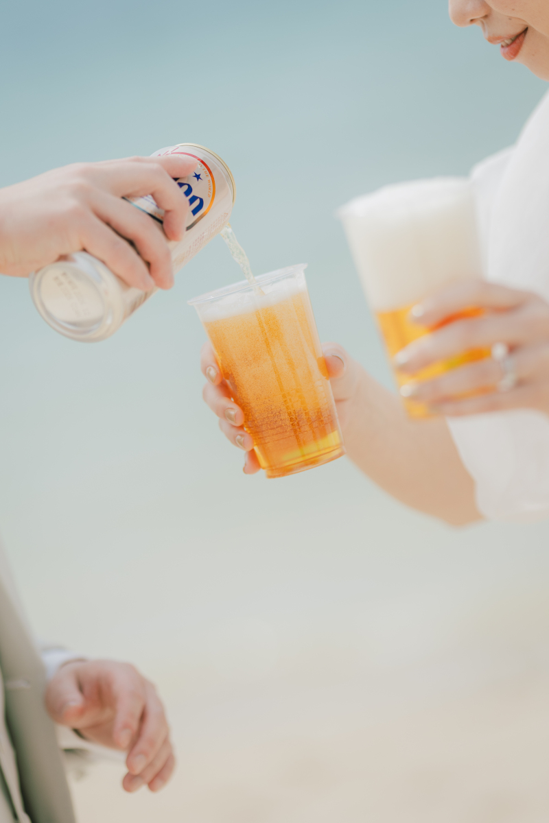 新郎新婦様とオリオンビール♪