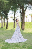  海に映える二人のコーディネート♪