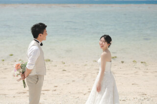 瀬底ビーチについて