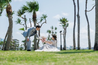 【北谷・アラハビーチ】海と夕日に包まれて