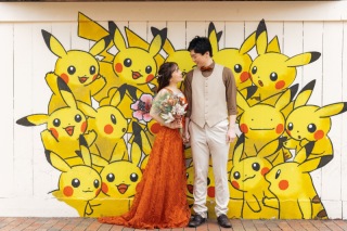 ピカチュウがたくさんいる外壁♪