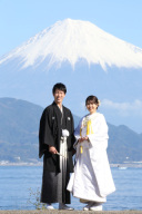 新年あけましておめでとうございます。