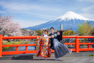 桜ロケ+富士山のシーズンがピークに