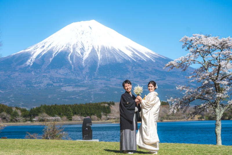 3章　前撮りスポットに迷ったら、田貫湖のウェディングフォトをチェック！