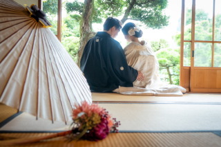 絆と幸せを感じさせる一枚