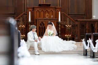 祭壇前での一枚・・・＊