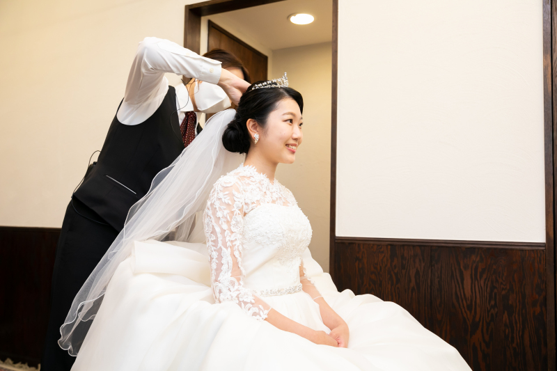 花嫁様をお手伝いするスタッフが…!