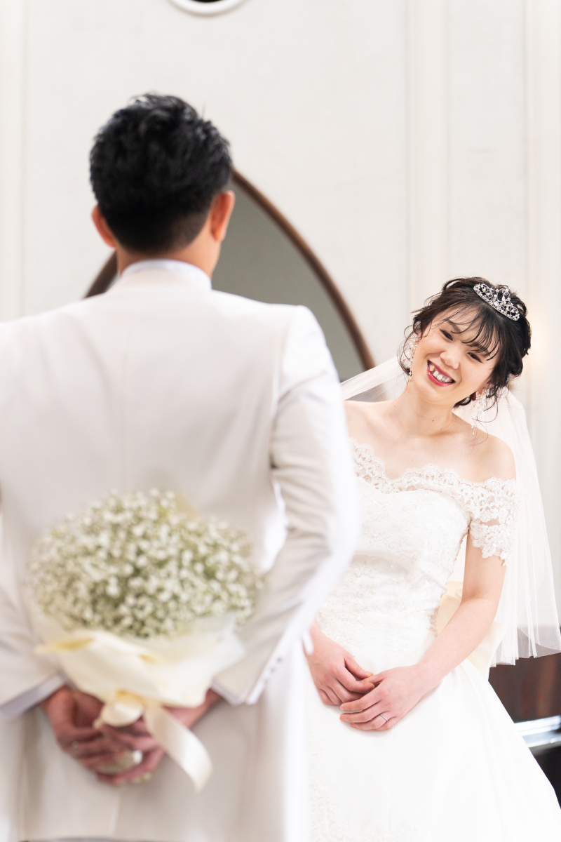 ひょっこりのぞくご新婦様♡