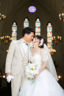 ステンドグラスを背景に・・・♡