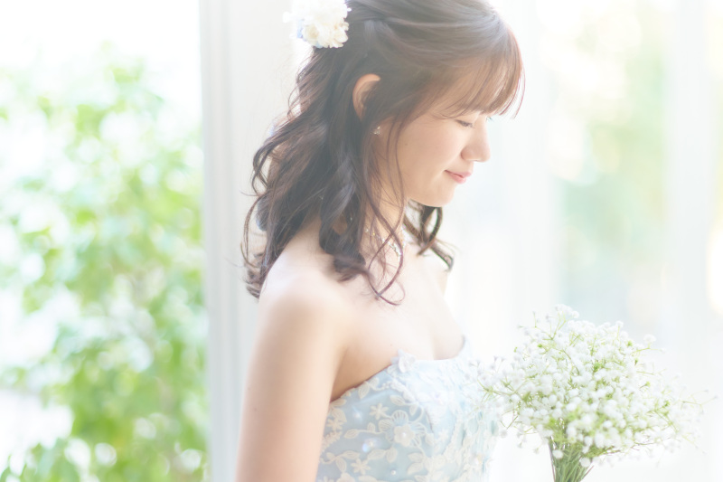 広告や雑誌を手がけるベテランヘアメイクにお任せください!