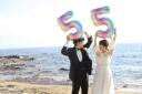 洋装撮影にさらなる彩りを!人気の持込小物10選で二人らしい一枚を