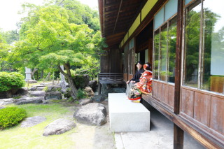 三重県 桑名にある人気の日本庭園で和装ロケーション撮影してきました!!