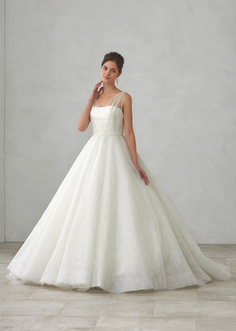 結婚式レベルのドレスやタキシードが着れちゃいます♪