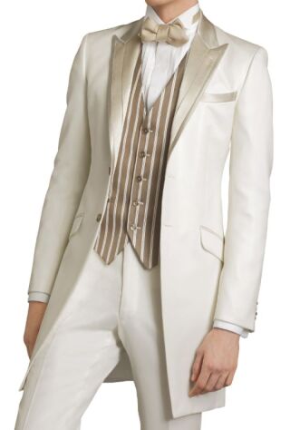 Asect(エーセクト)はタキシードも豊富にご用意しております!!