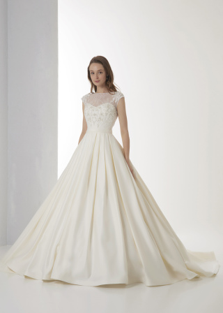 ガリガリ花嫁様・スレンダー花嫁様必見!細い体型に似合うウェディングドレス