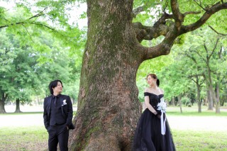 和装も洋装も、最大4着まで（白無垢＆色打掛＆白ドレス＆色ドレス）1日で撮影可！
