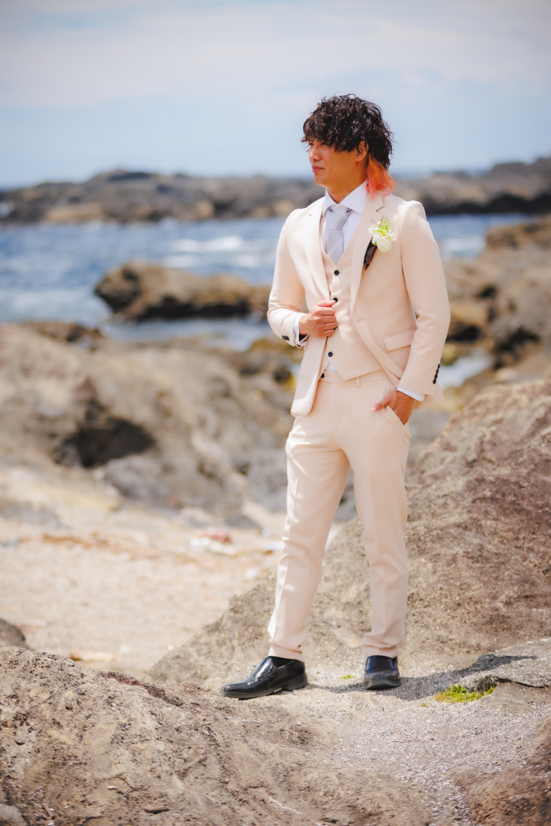 最高の一着で、あなただけの物語を紡ぐ。Asectのウェディングドレスコレクション