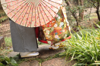 和装で日本庭園ロケ☆☆
