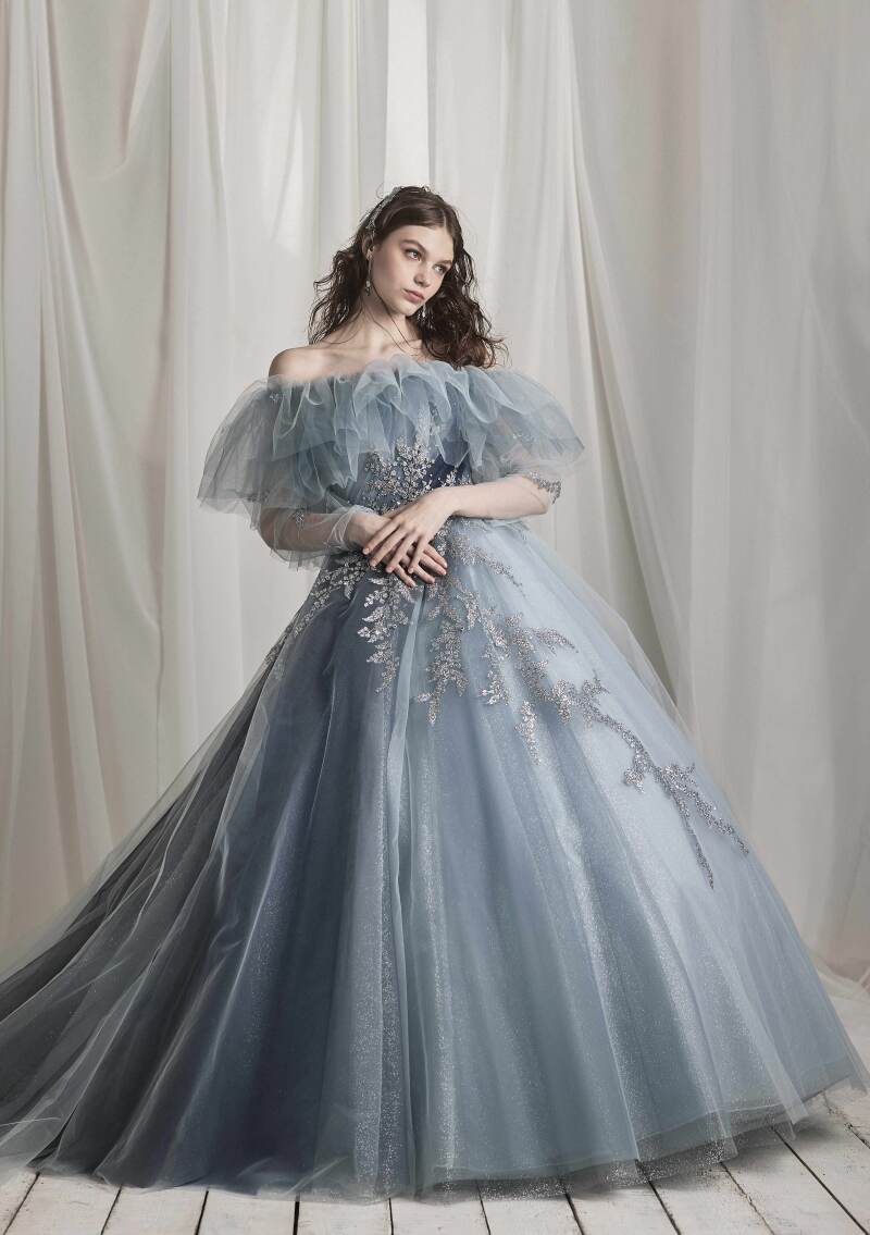 最高の一着で、あなただけの物語を紡ぐ。Asectのウェディングドレスコレクション