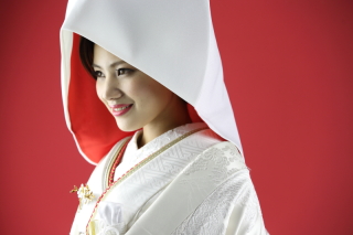 東京で衣装合わせ出来る東京サロン。10月19日(日)開催。あと4組対応可能先着順